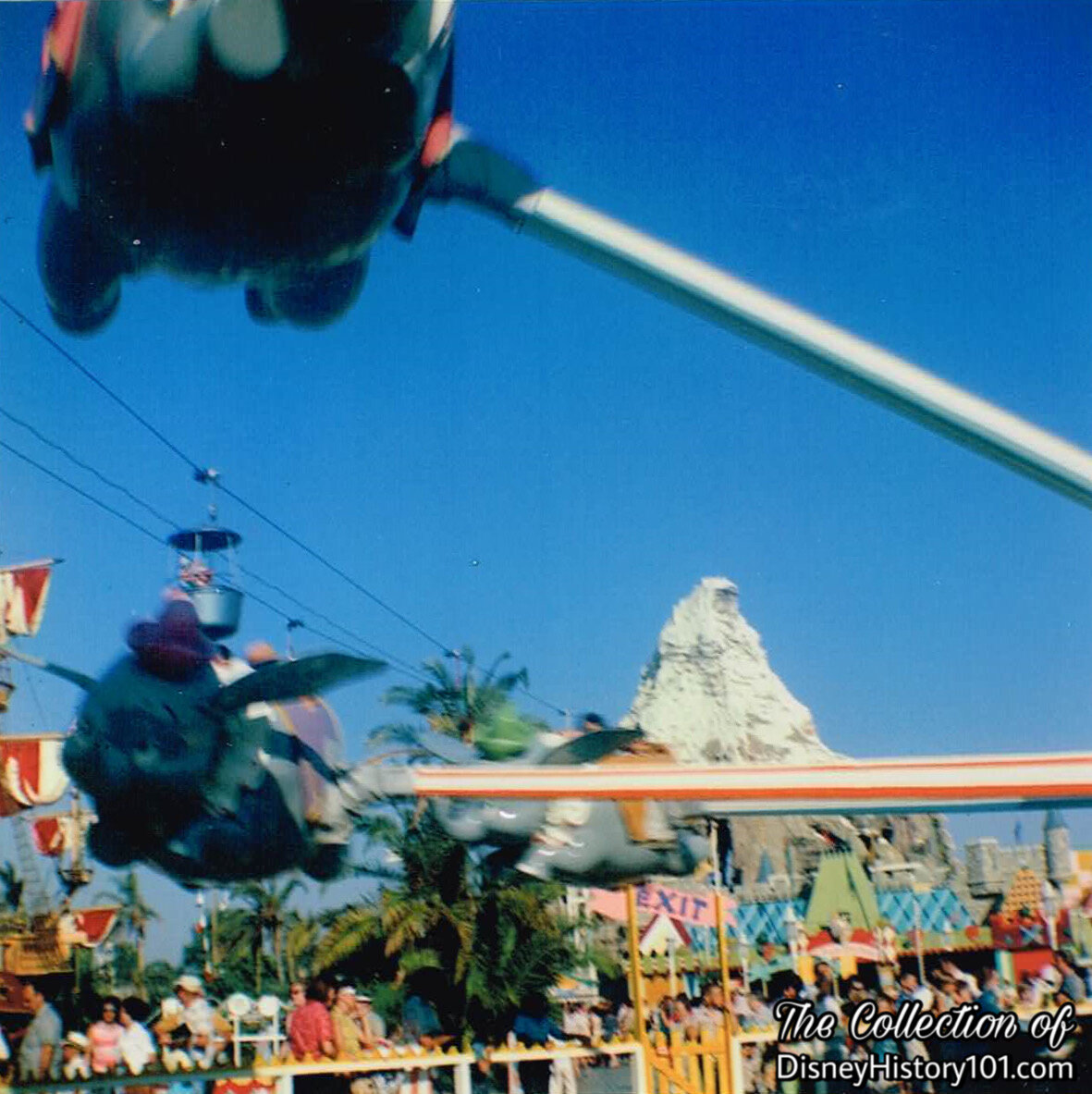 Dumbo Flying Elephants