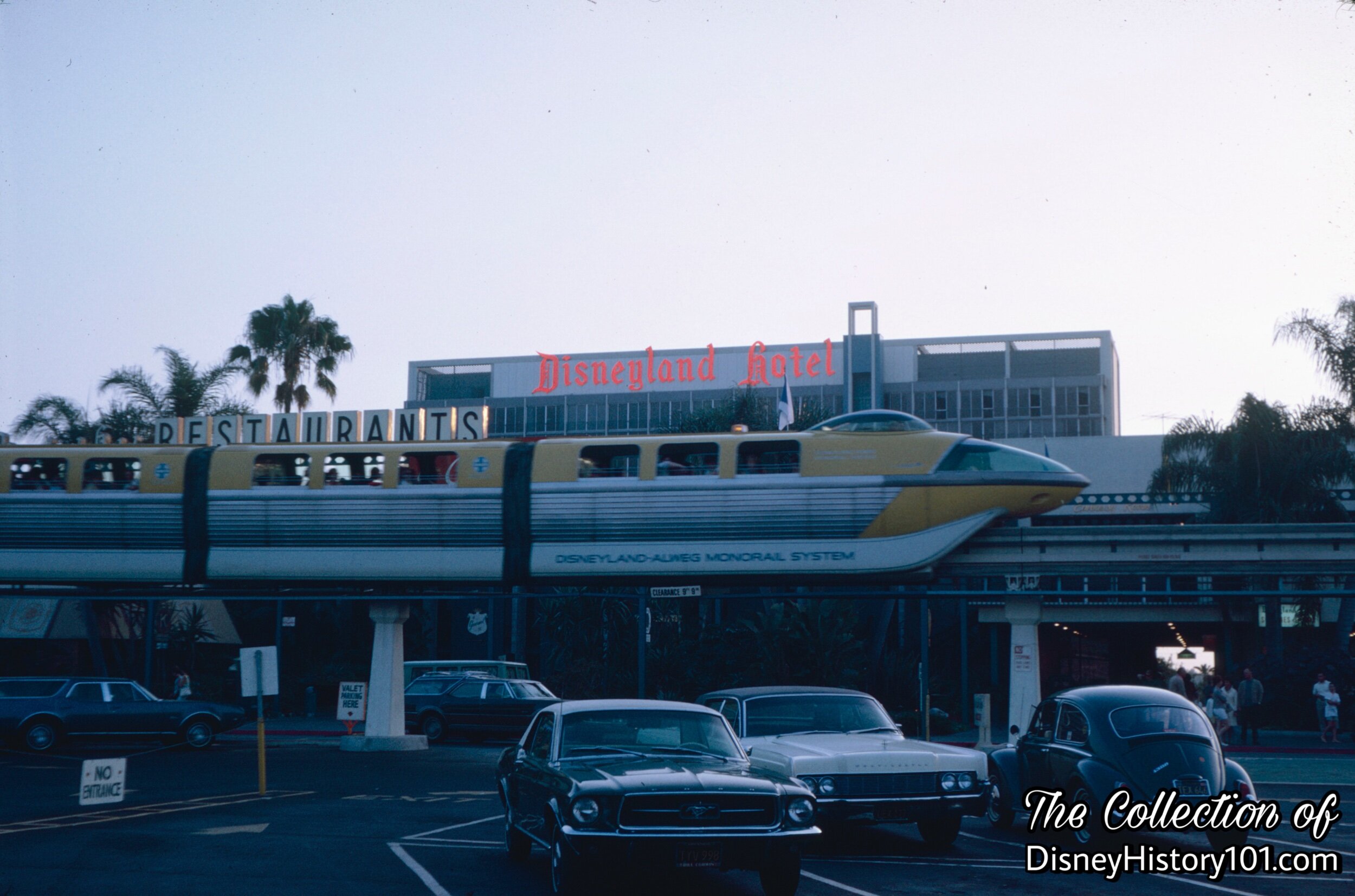 REENTERING THE PARK AND TOMORROWLAND SEGMENT - Monorail Mark II Yellow