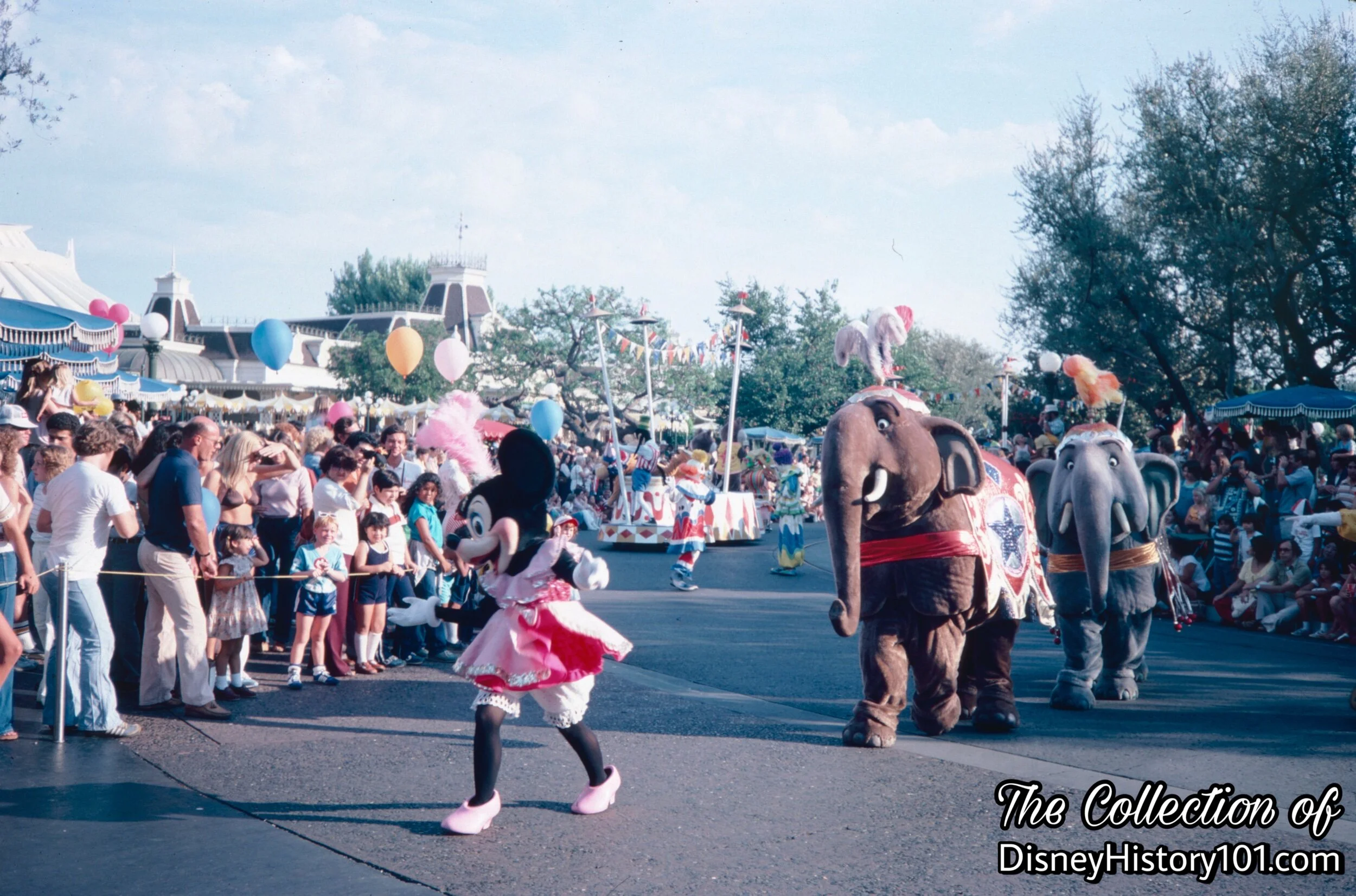 Dumbo's Circus Parade 