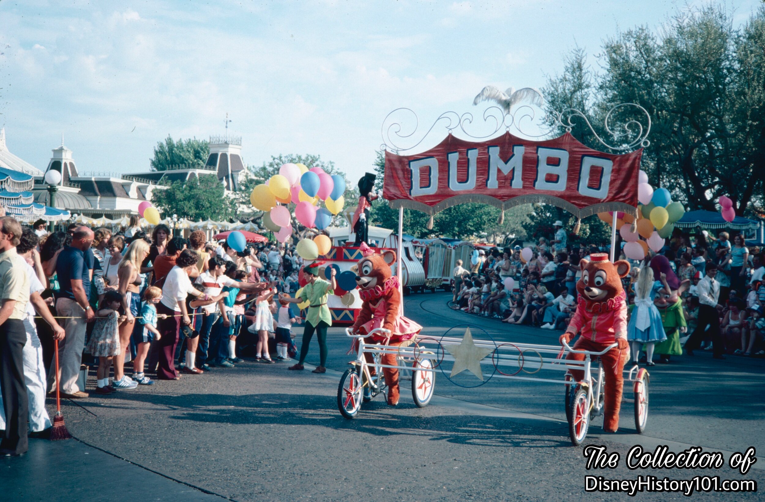 Dumbo's Circus Parade 