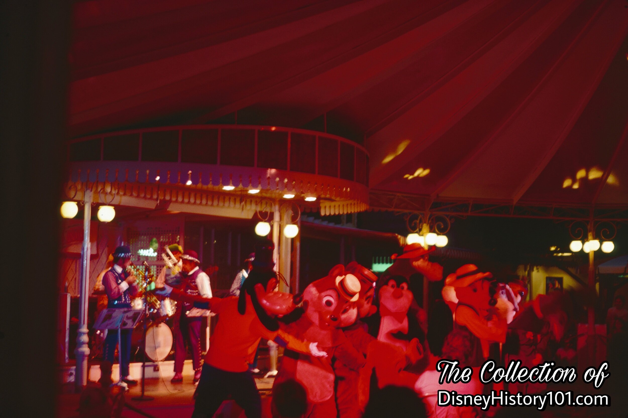 The Pearly Band and Disney Characters perform 