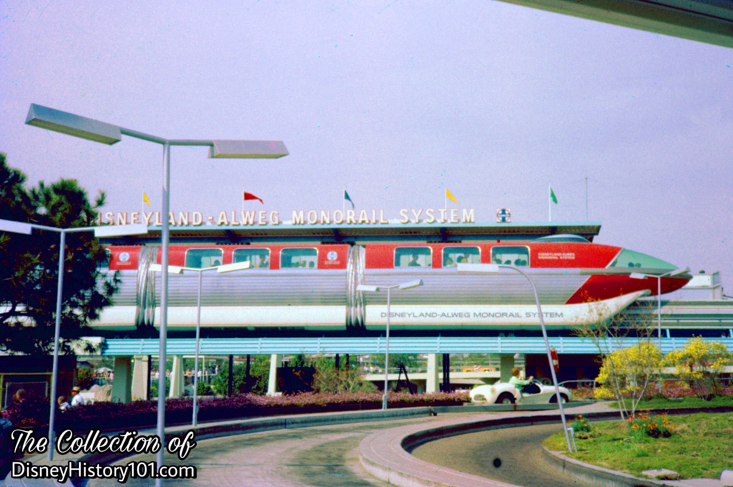 The Santa Fe & Disneyland - ALWEG Monorail Mark I Red at Tomorrowland Station.