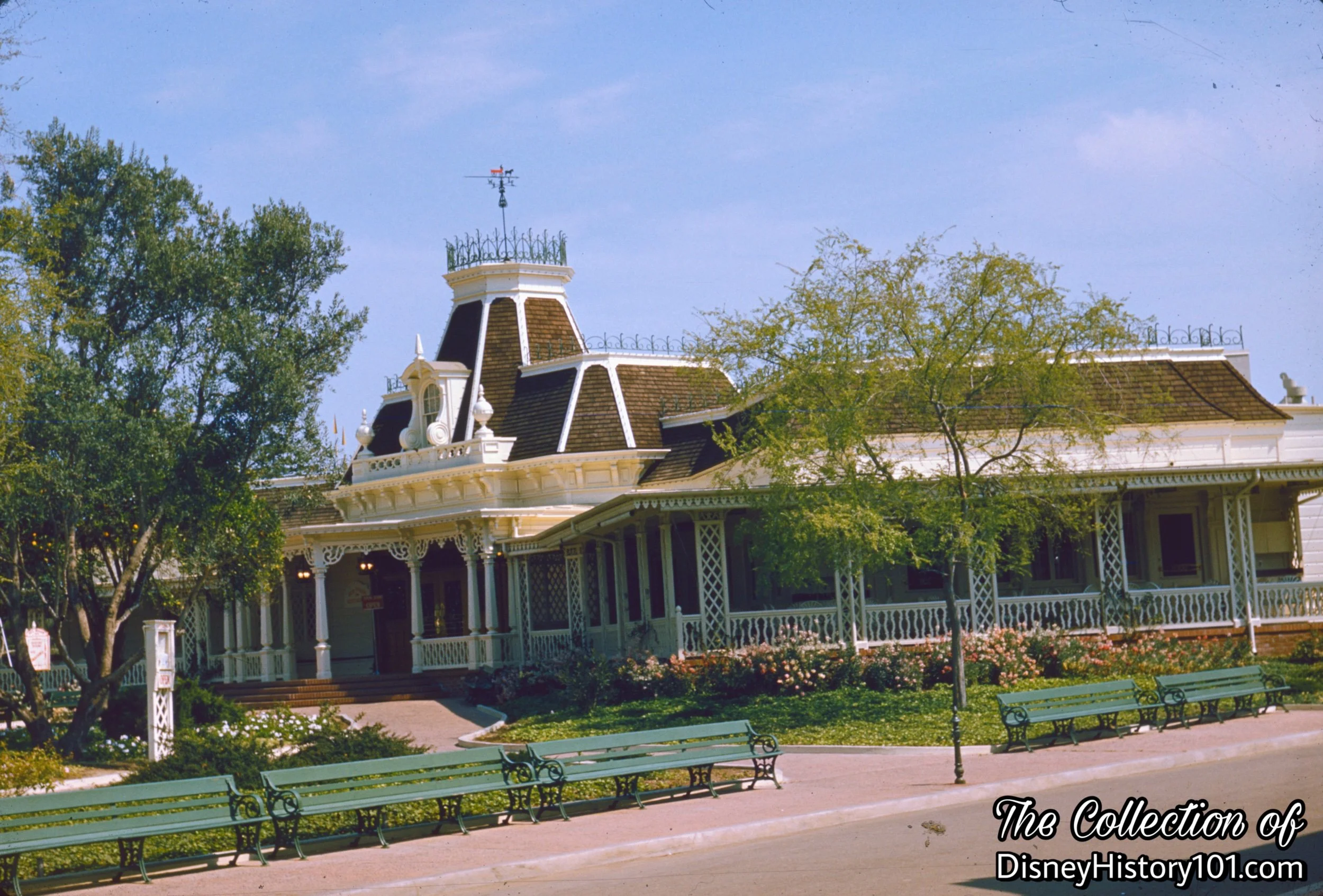 The Red Wagon Inn Restaurant