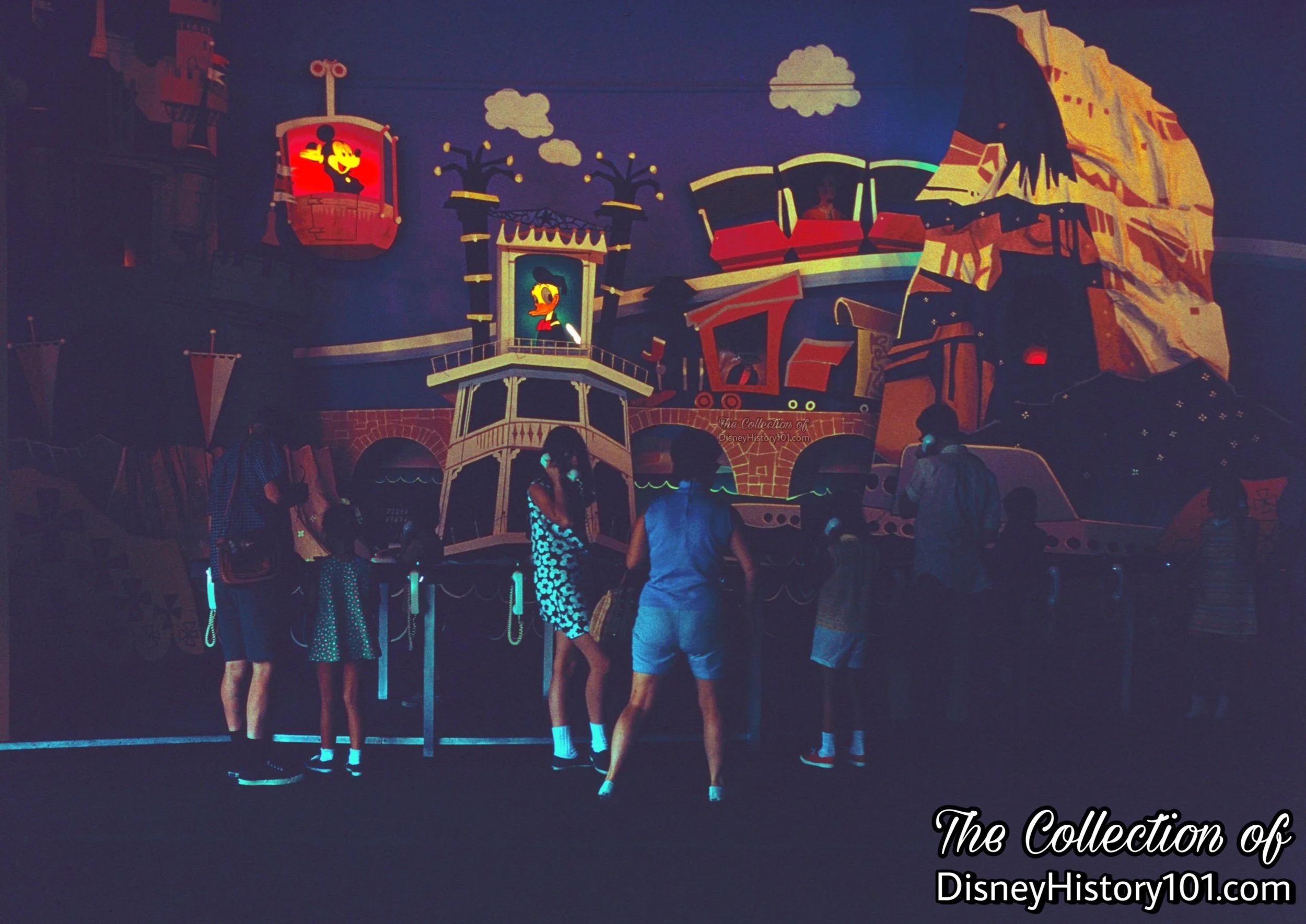 The CirCARama Theater Post Show.