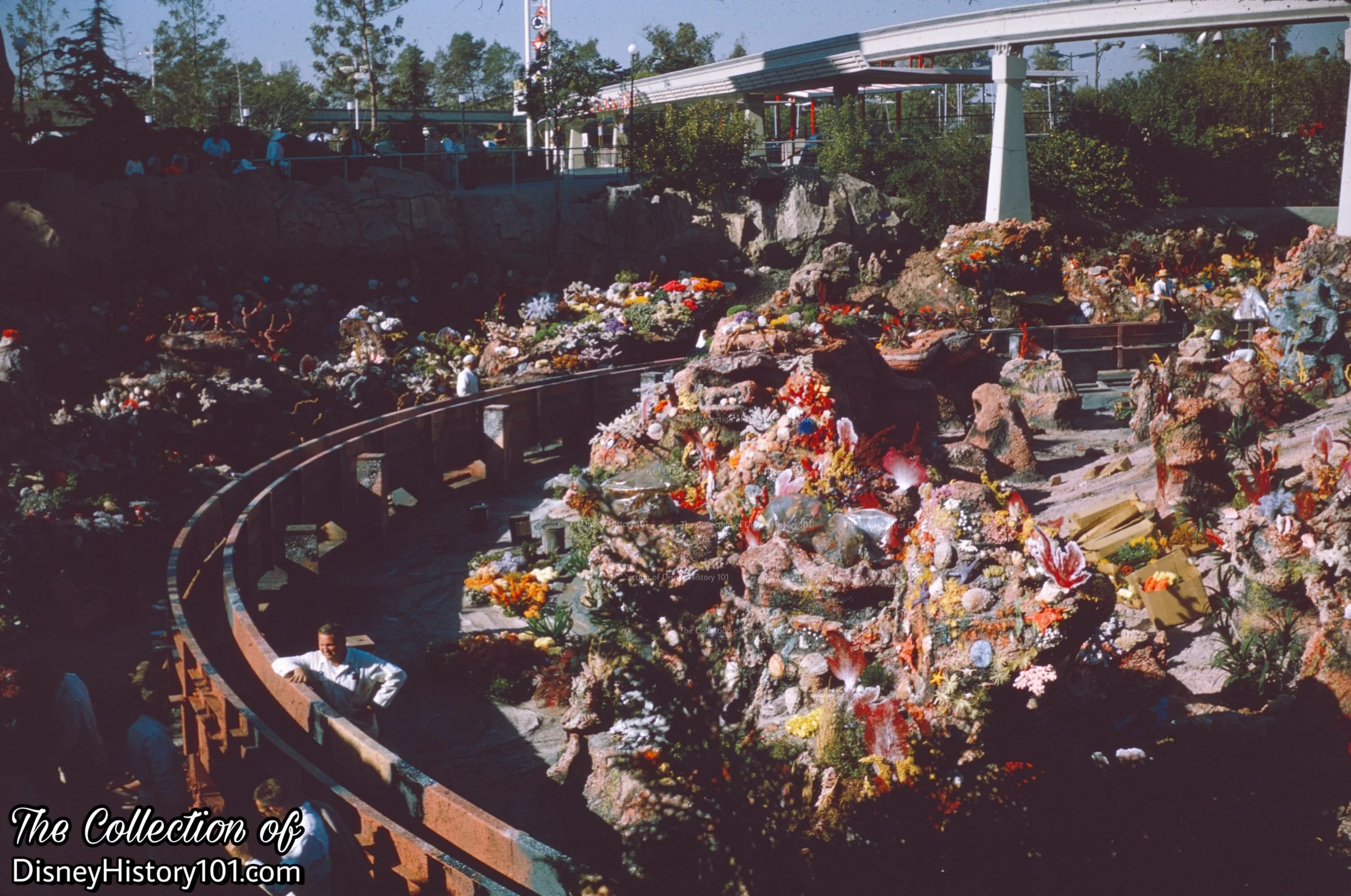 Submarine Voyage Through Liquid Space Front Lagoon Rehabilitation, (1964)