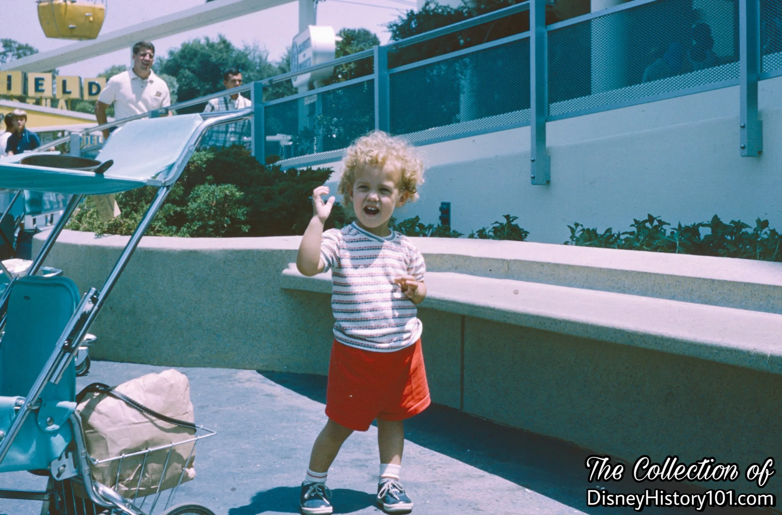 A young Guest near the Carousel of Progress Benches.