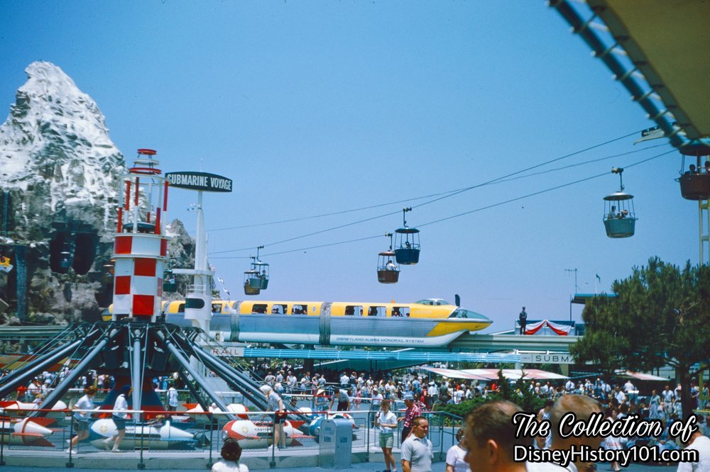 REENTERING THE PARK AND TOMORROWLAND SEGMENT