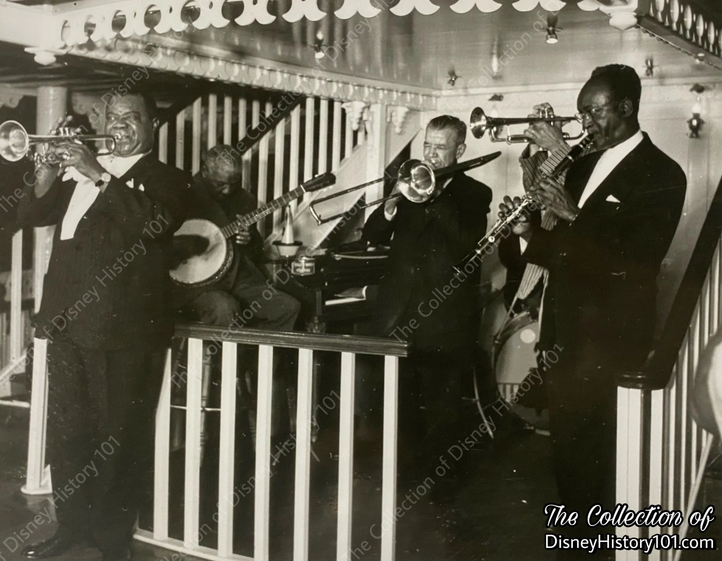 Louis Armstrong performing from the Mark Twain; ©️Walt Disney Productions.