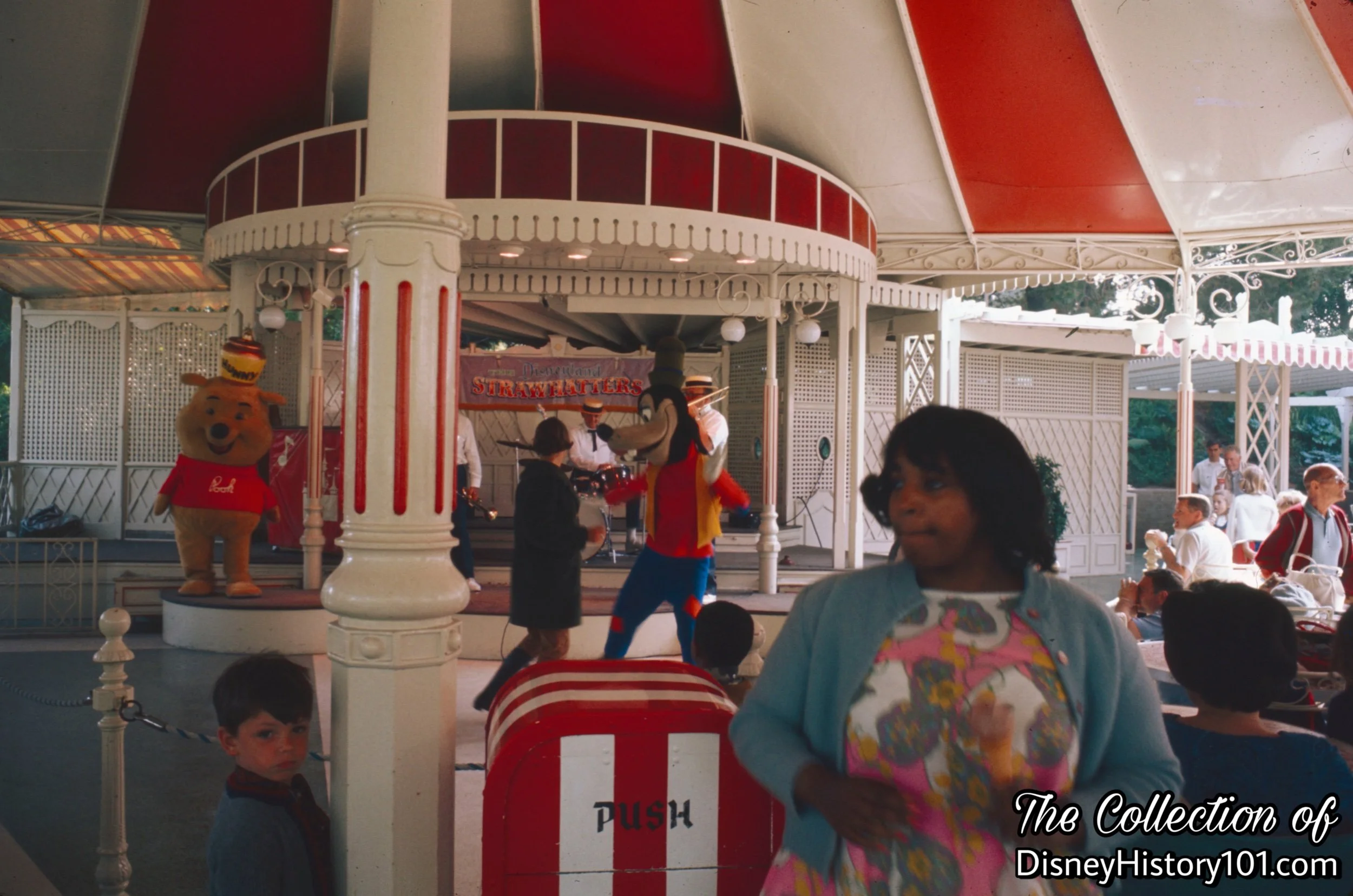 Strawhatters at Carnation Plaza Gardens