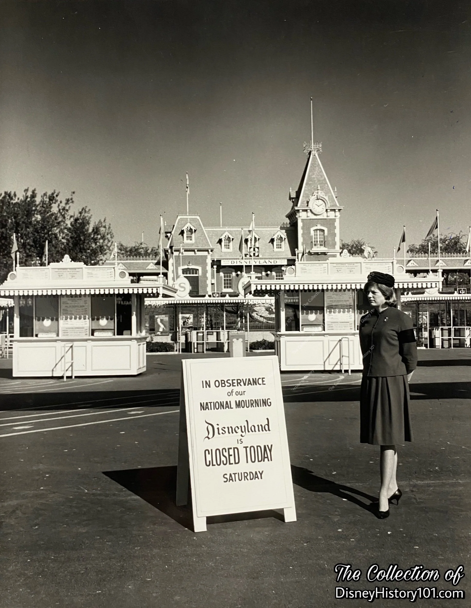 ©️Walt Disney Productions.