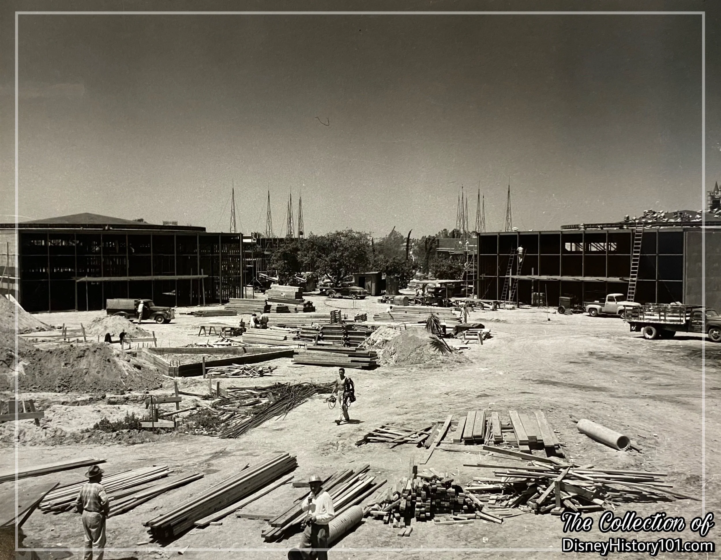The North Rotunda Building & South Rotunda Building; ©Walt Disney Productions.