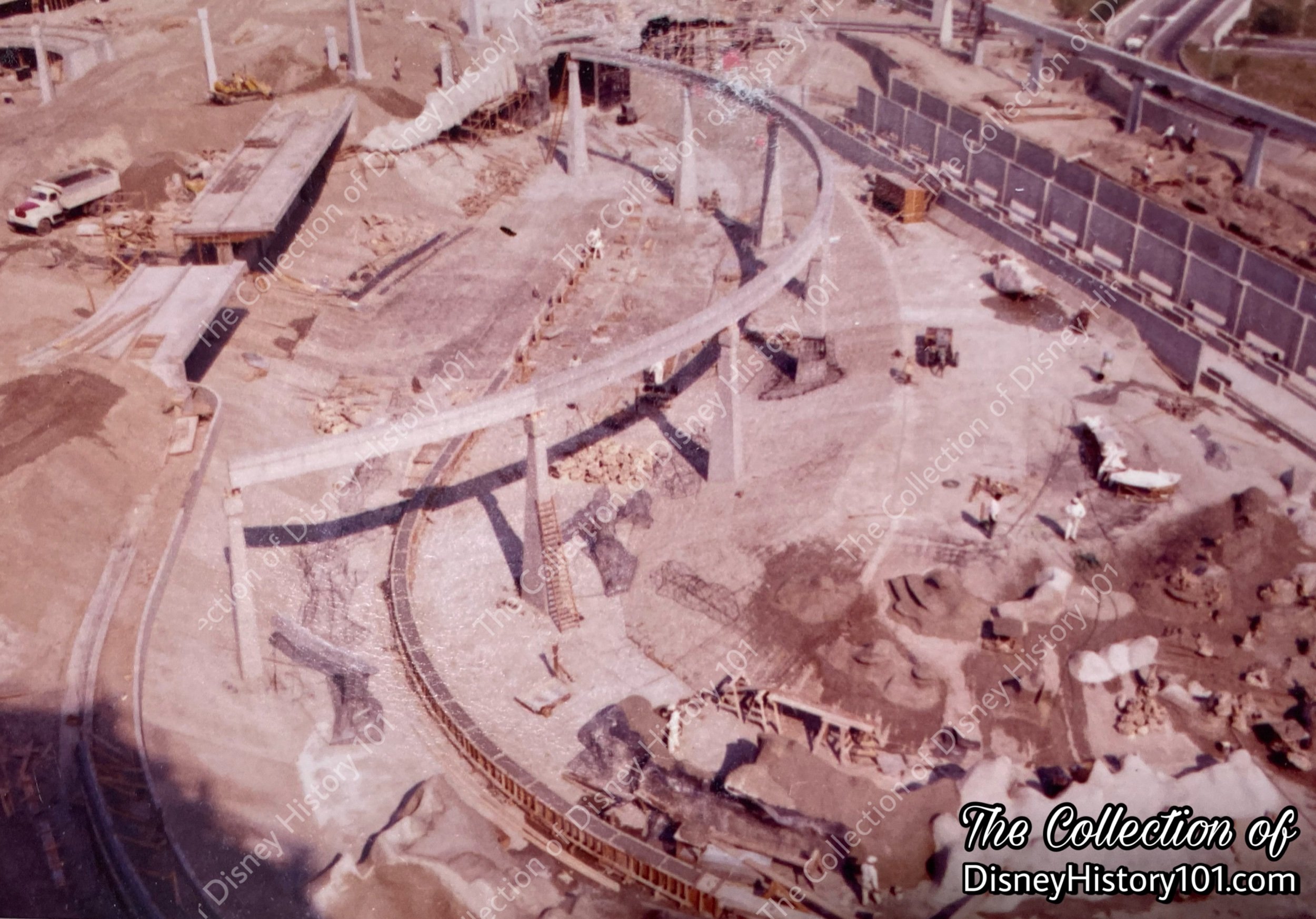 Monorail and Submarine Lagoon construction.