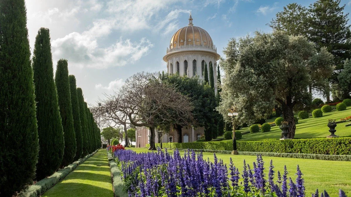 Shrine of the Báb: Recent work at the Shrine completed