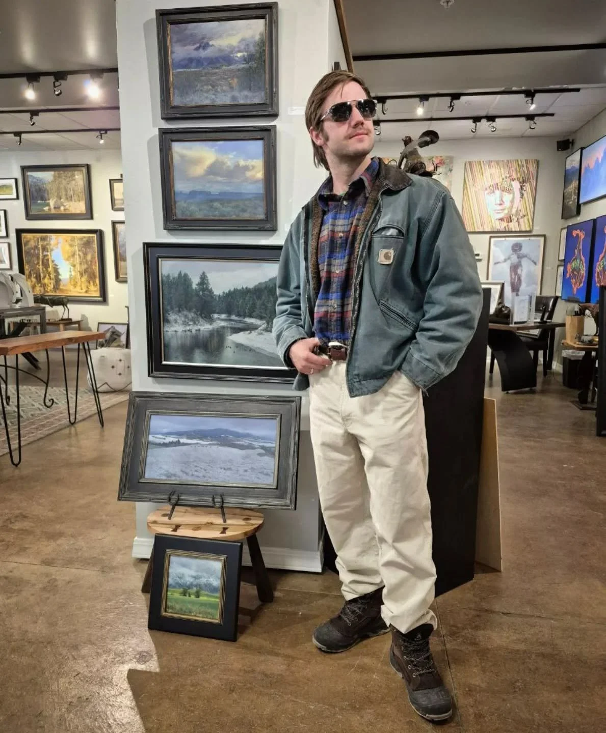 If you're in Jackson Hole, drop by @horizon_fine_art to see my new landscape paintings on view, among works by the other fantastic artists they represent!

 
 
#pleinairpainting #jacksonhole #grandtetonnationalpark