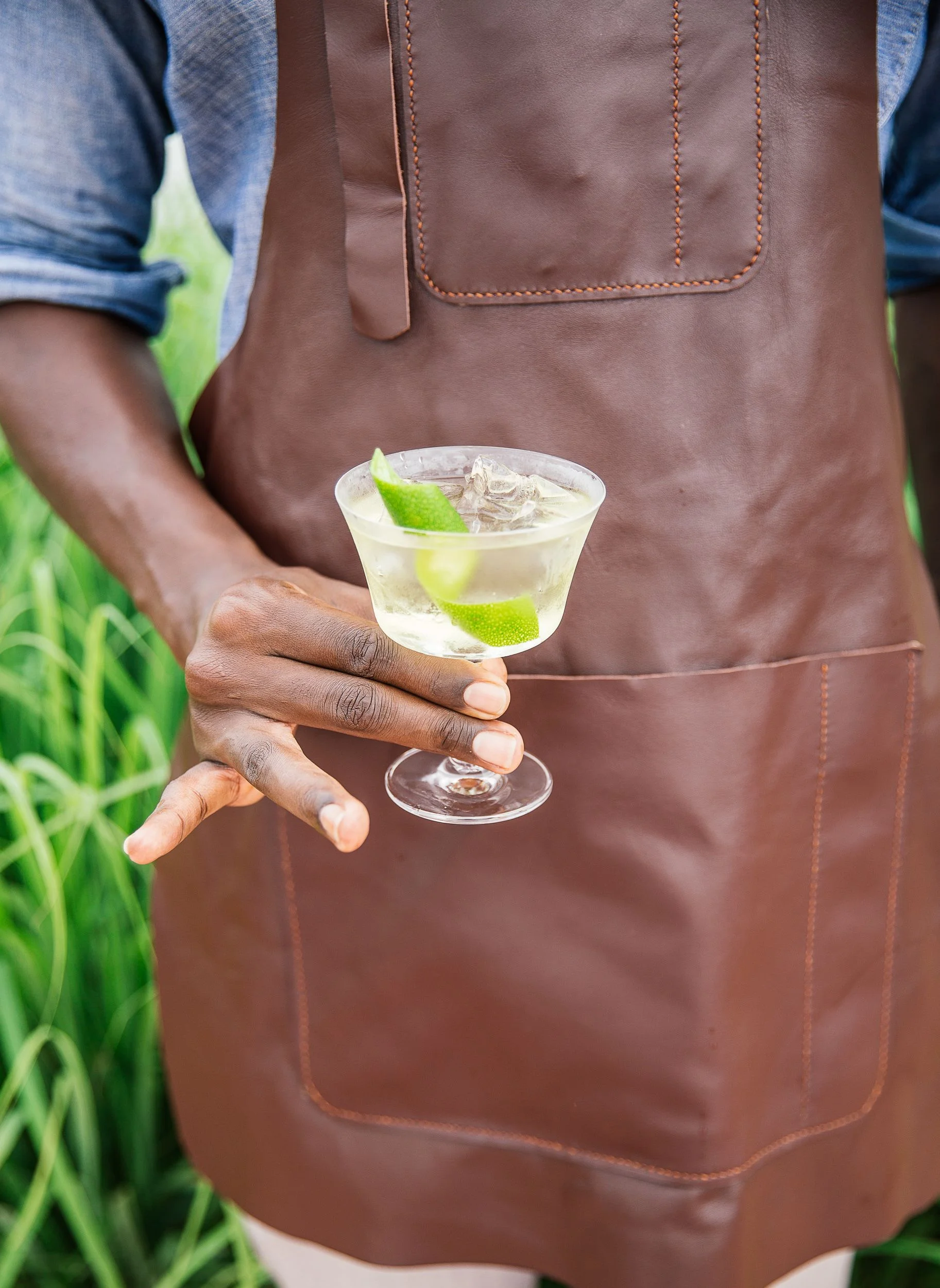 seekers-white-negroni-recipe-serve-banner.jpg