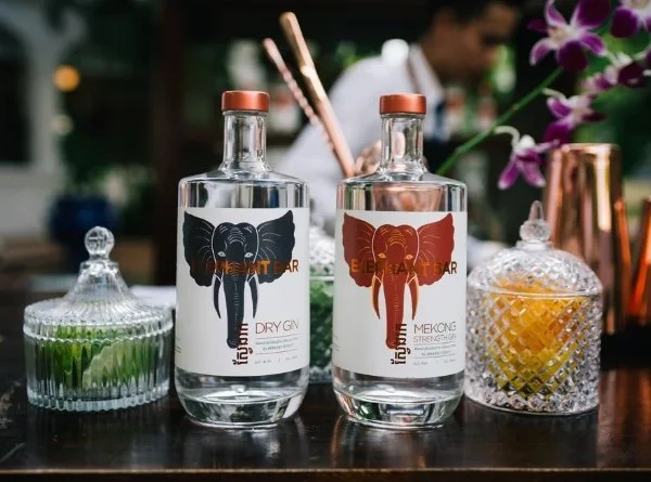 The Elephant Bar, Raffles Hotel Le Royal