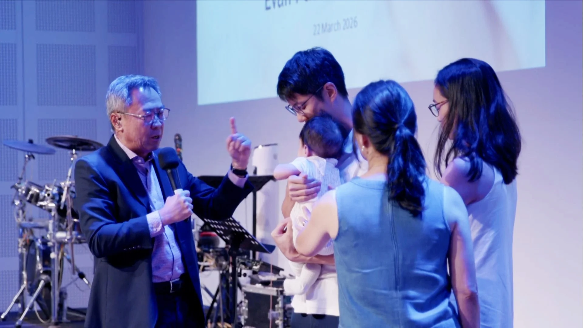 22 Mar.00_09_47_06.Still002.jpg