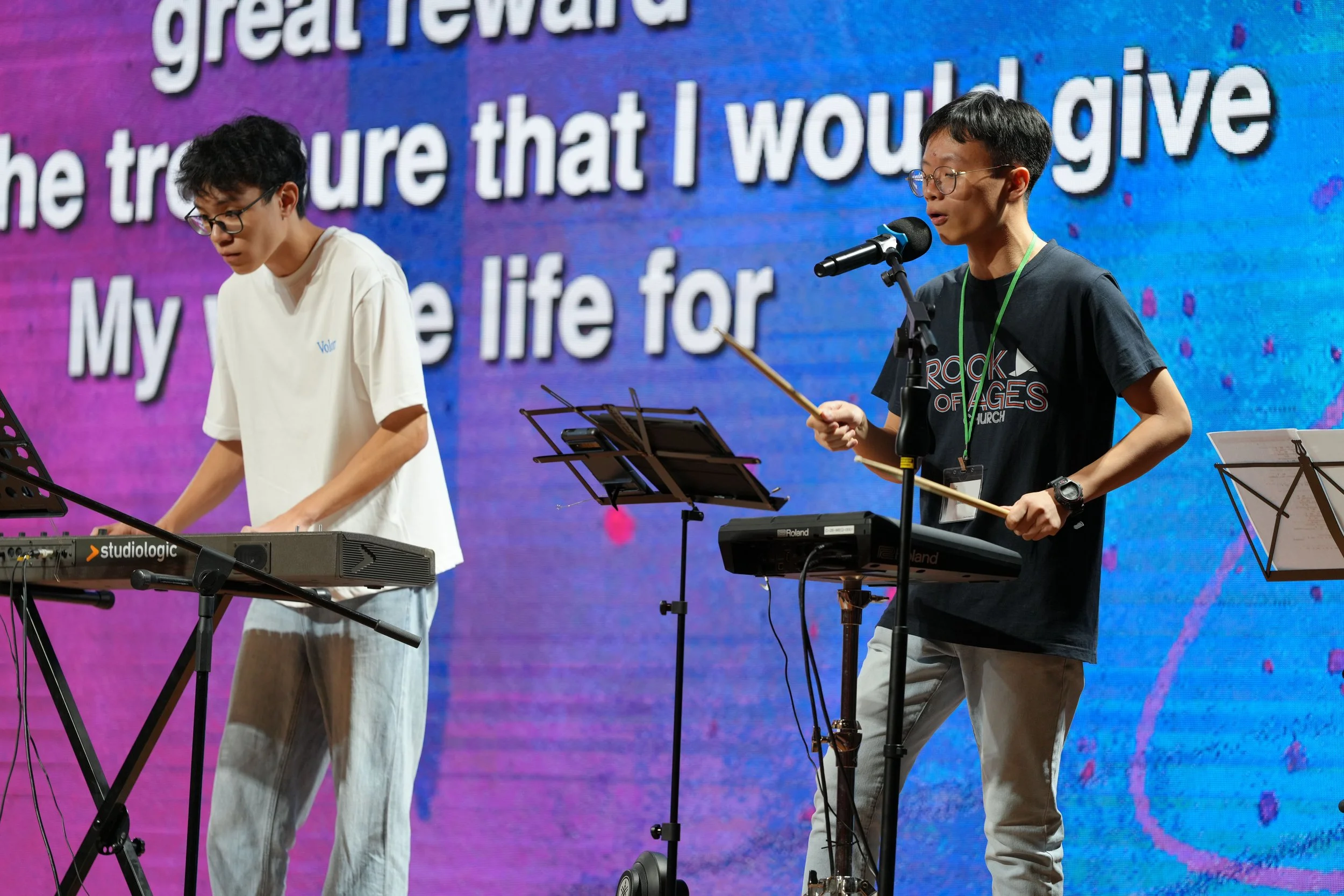 MIC00976.jpg