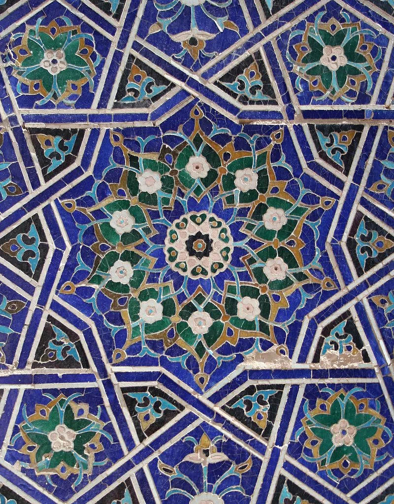 800px-Samarkand_Shah-i_Zinda_Tuman_Aqa_complex_cropped2.jpg