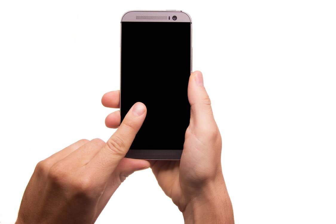 smartphone-telephone-typing-keying-37864.jpeg