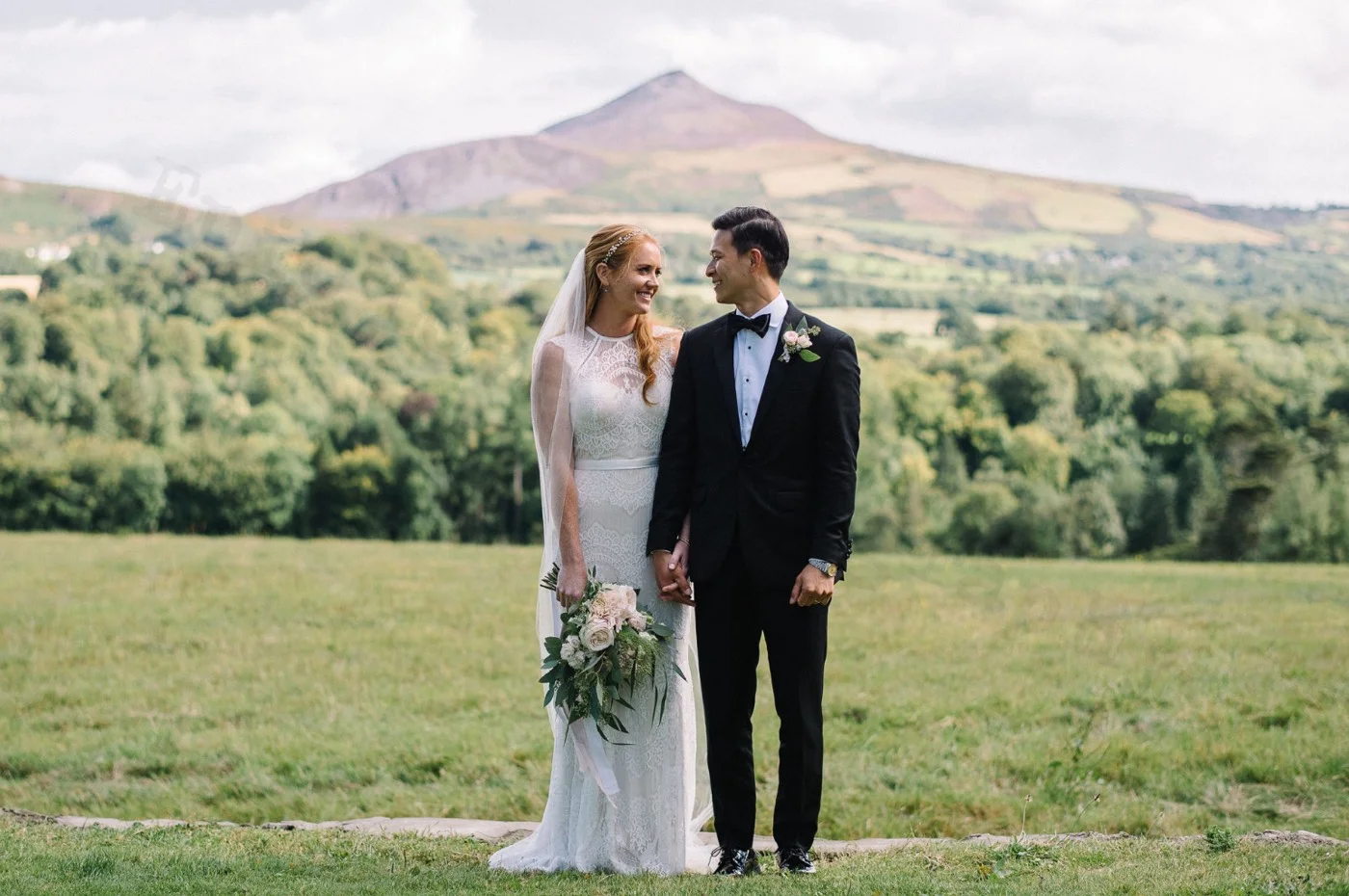 victoriana-floral-gallery-weddings-bride-and-groom-co-wicklow.jpg