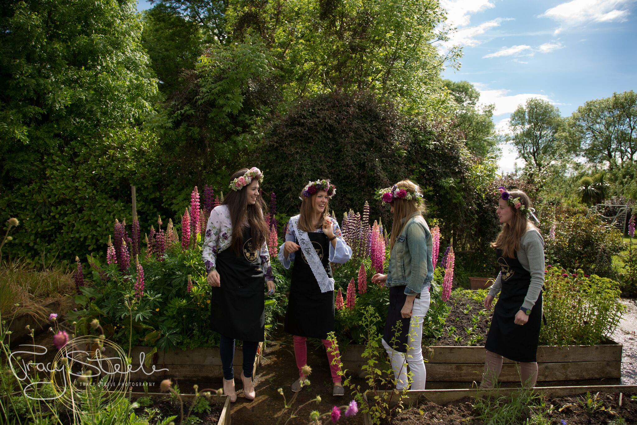 victoriana-flower-school-hen-party.jpg