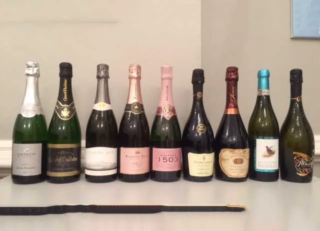 VALENTINE’S SPARKLING WINES