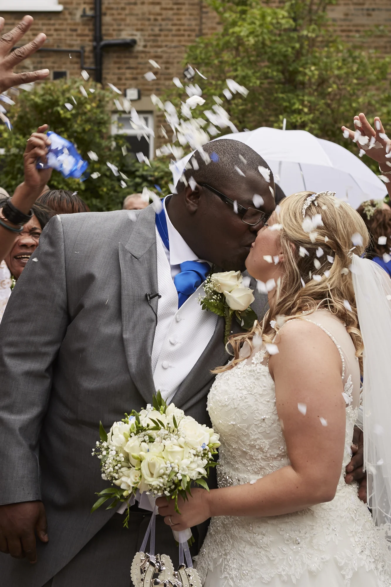 Weddingphotographer-weddingphotography-bestweddingphotographer-londonwedding-londonweddingphotographer-bride-groom-weddingday-weddingdress-weddingportrait-bridalbliss-bridal-weddinglifestyle-bohobride-bohowedding-luxurywedding-weddingphotos-wedding-…