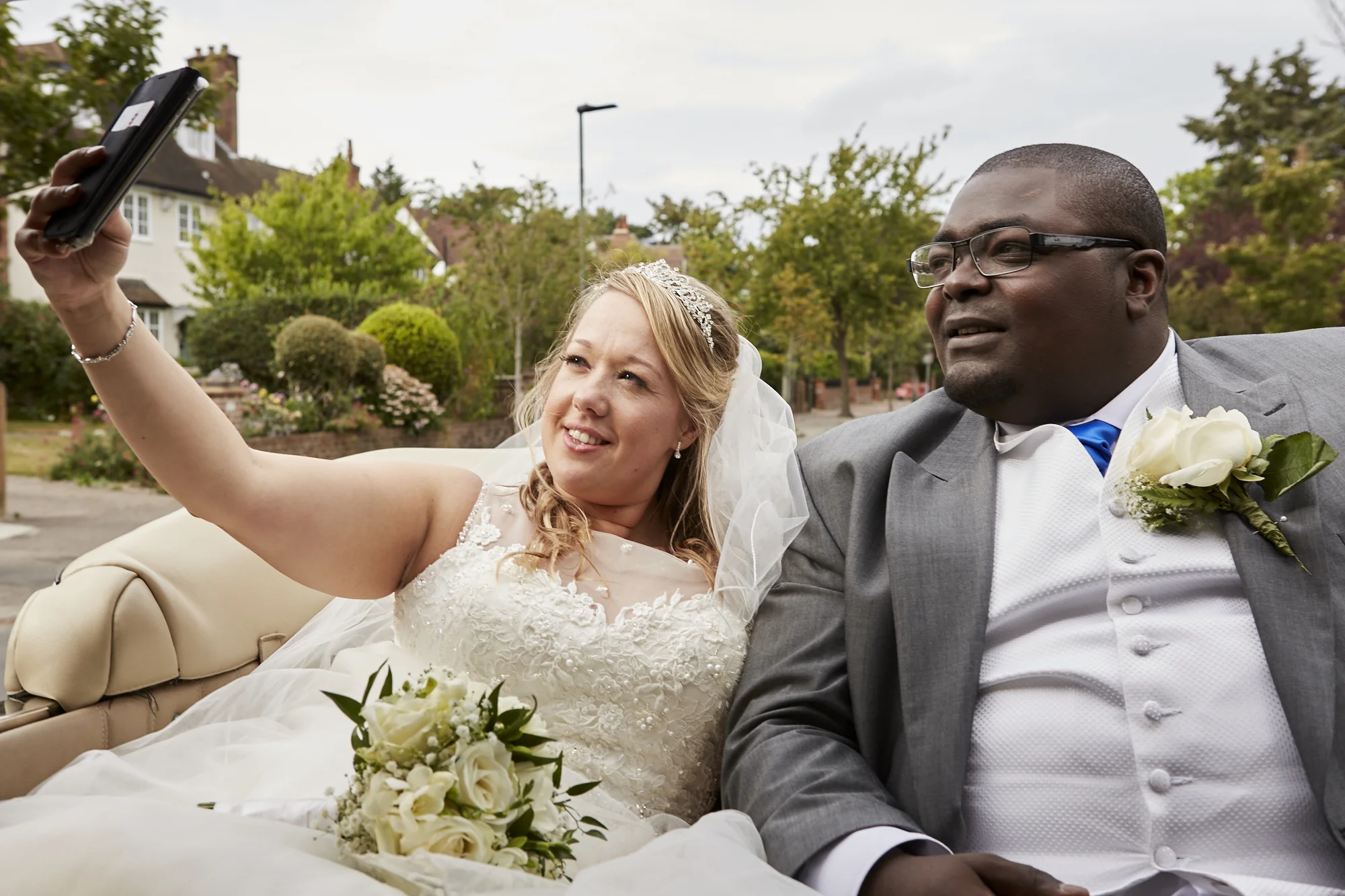 Weddingphotographer-weddingphotography-bestweddingphotographer-londonwedding-londonweddingphotographer-bride-groom-weddingday-weddingdress-weddingportrait-bridalbliss-bridal-weddinglifestyle-bohobride-bohowedding-luxurywedding-weddingphotos-wedding-…