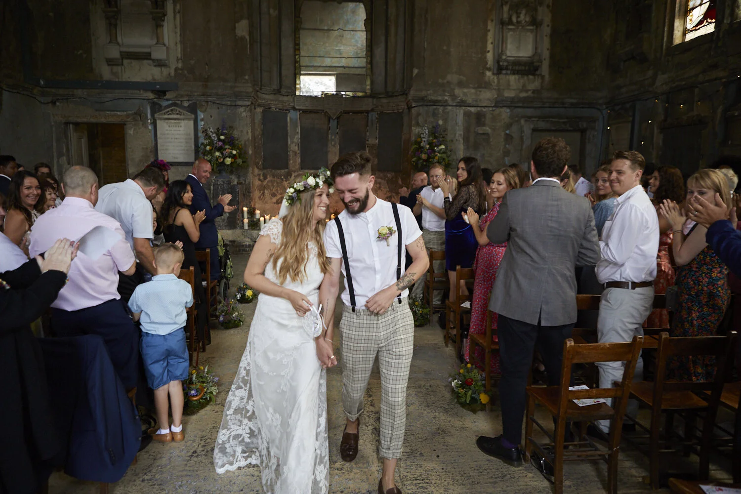 wedding-london-asylum-southlondon-wedding-photographer-photography-peckham-bride-plus-size-bride