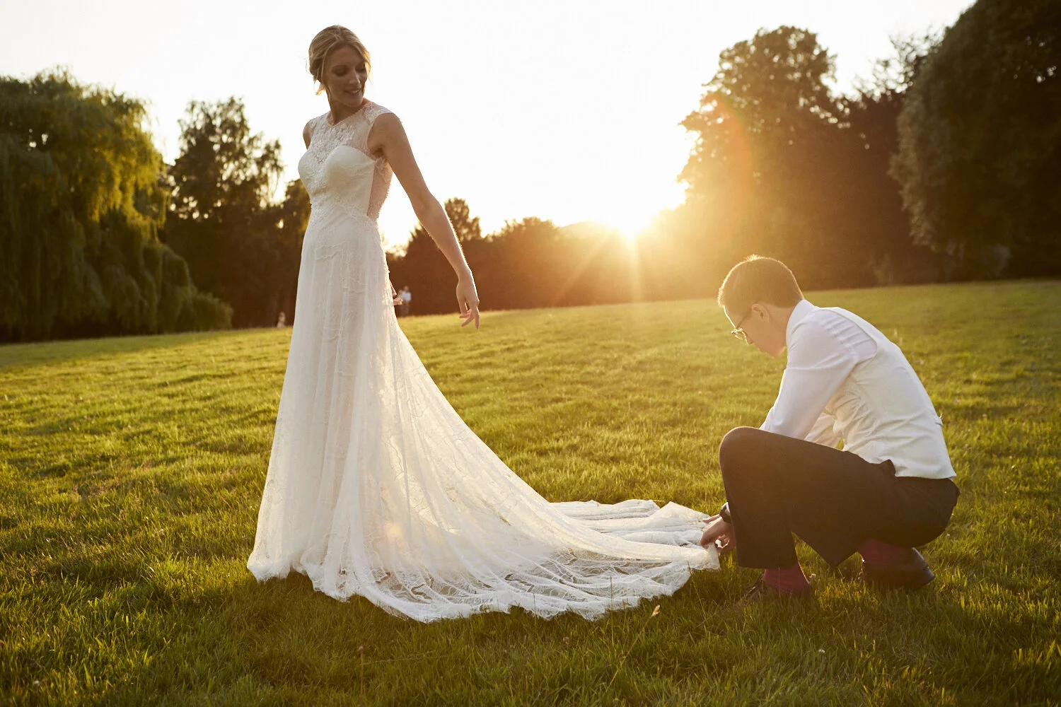 wedding-london-asylum-surreywedding-kent-wedding-weddingdress-southlondon-wedding-photographer-photography-peckham-bride-plus-size-bride