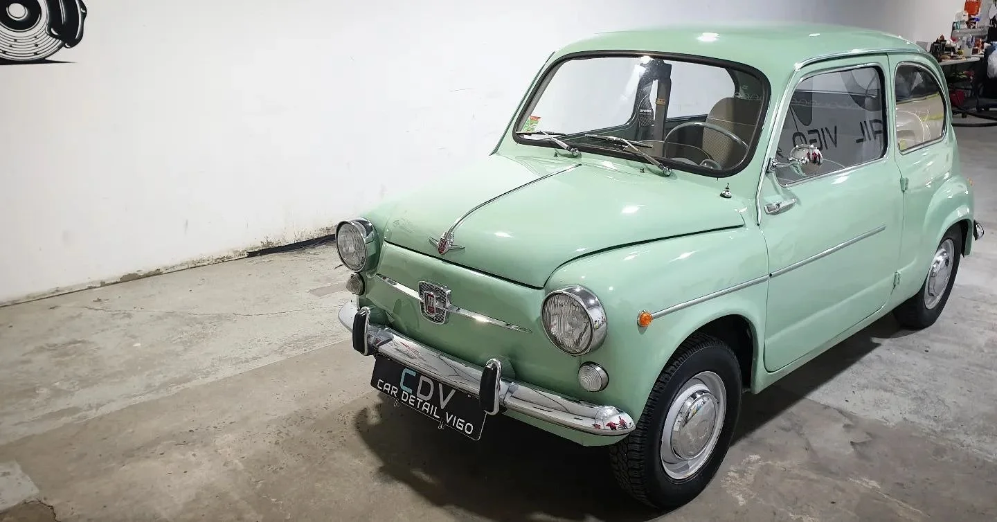 Seat 600d   RESTAURACION COMPLETA