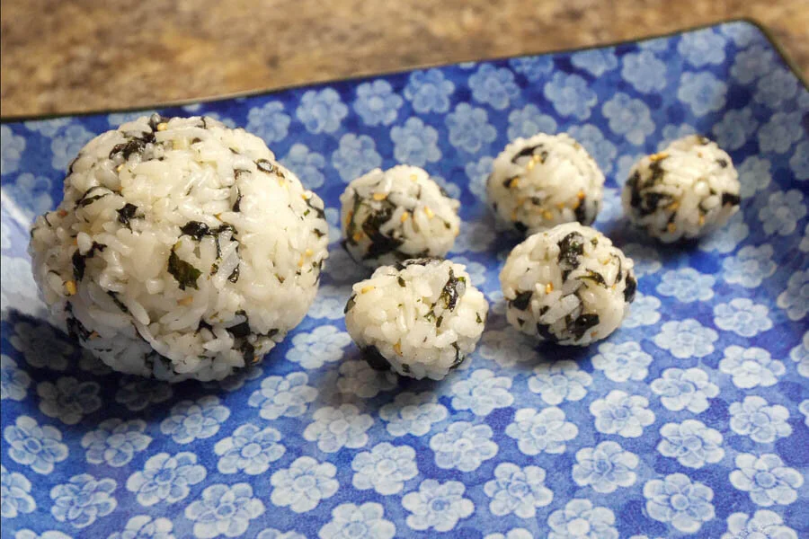 Jumeokbap: Korean Rice Balls — Miss Mina
