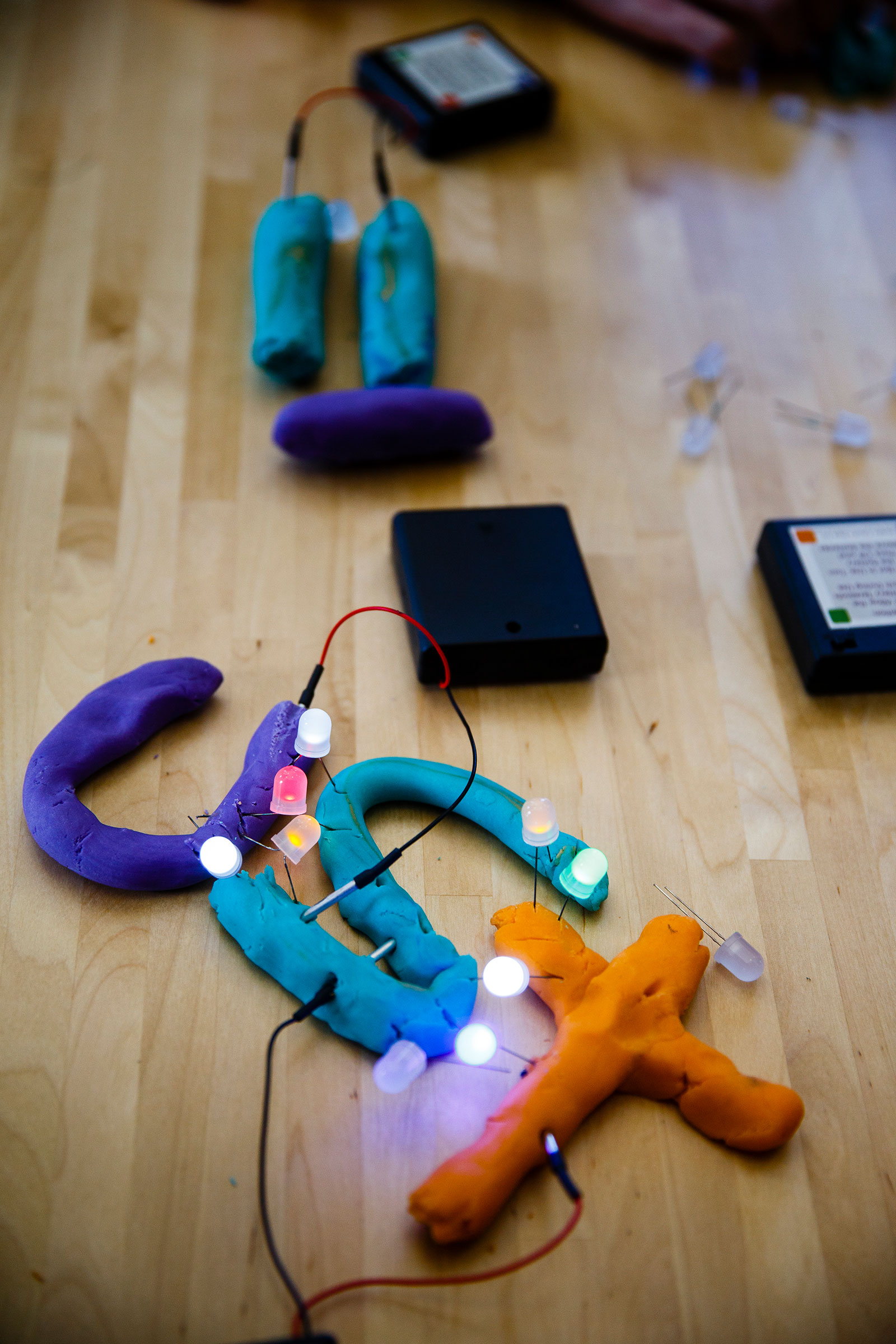 Making Squishy Circuits From COTS Playdough : 9 Steps (with Pictures) -  Instructables