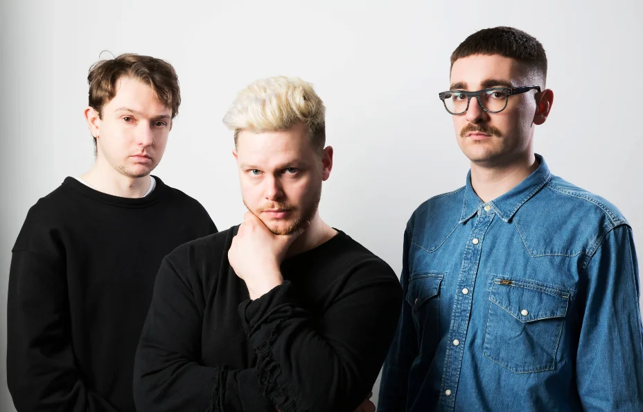 alt-J_general press shot 2017.jpg