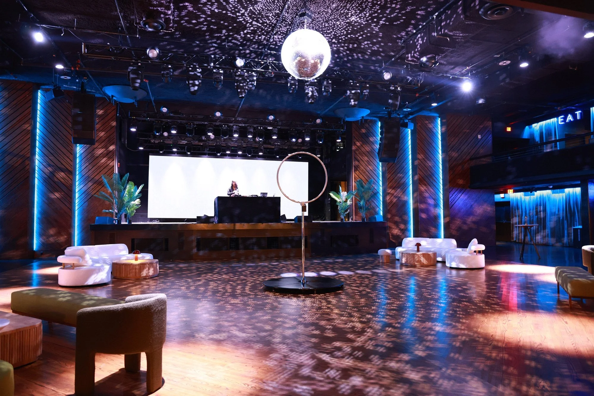 happyphotos 1032_std.jpg