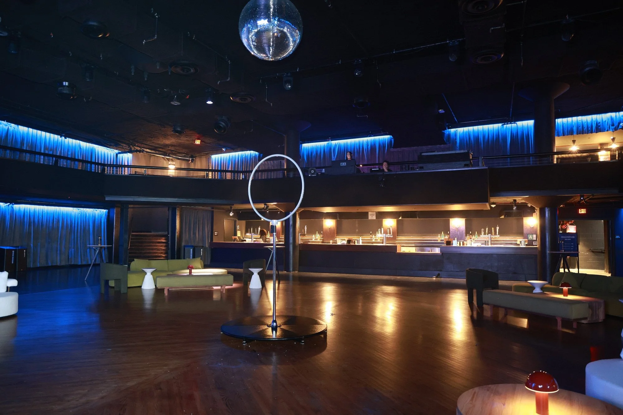 happyphotos 1037_std.jpg