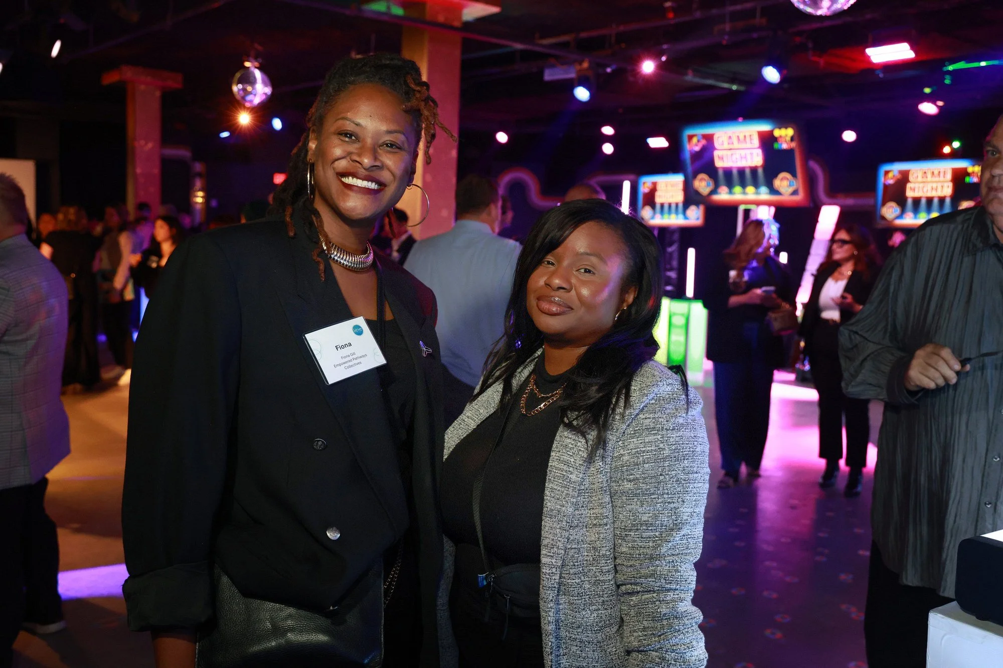 happyphotos 1124_std.jpg