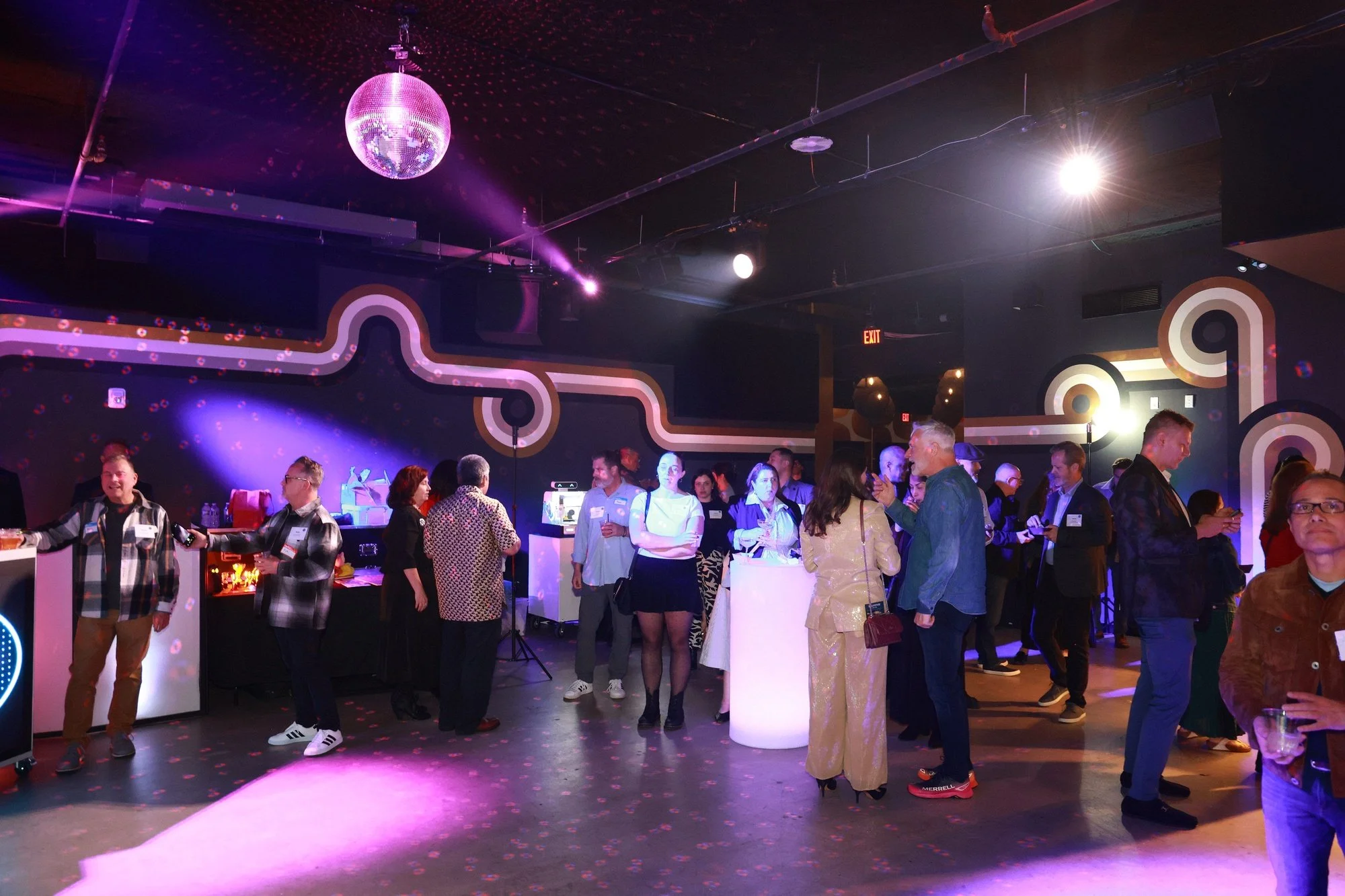 happyphotos 1140_std.jpg