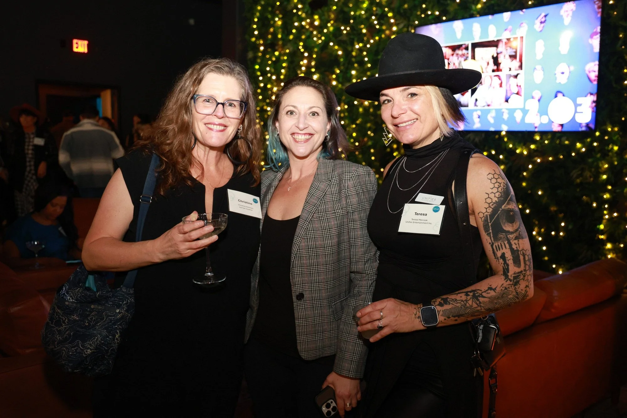 happyphotos 1170_std.jpg