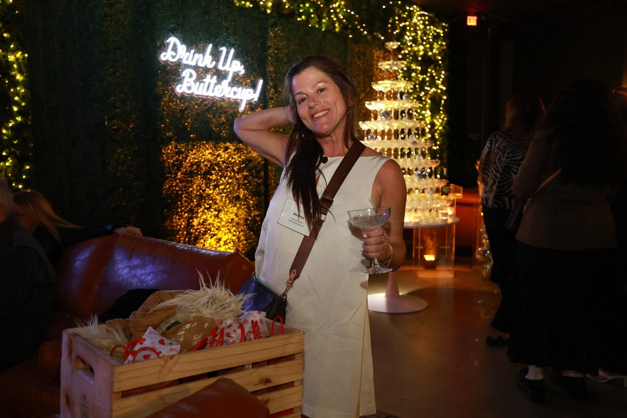 happyphotos 1200_std.jpg