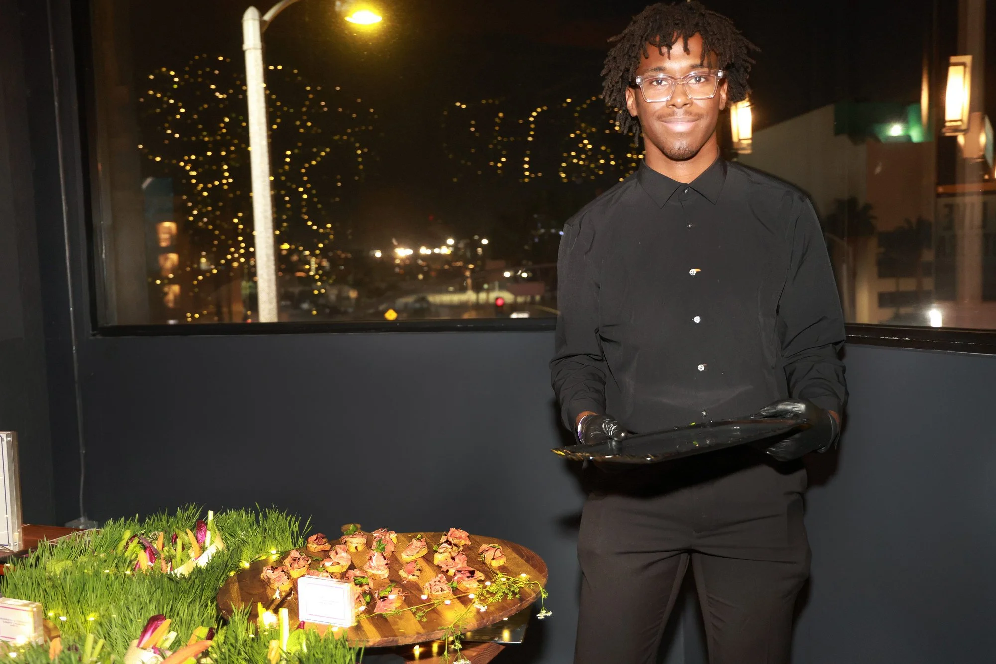 happyphotos 1204_std.jpg