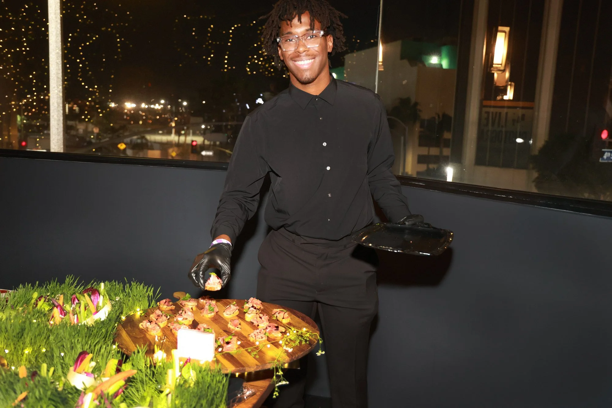 happyphotos 1205_std.jpg