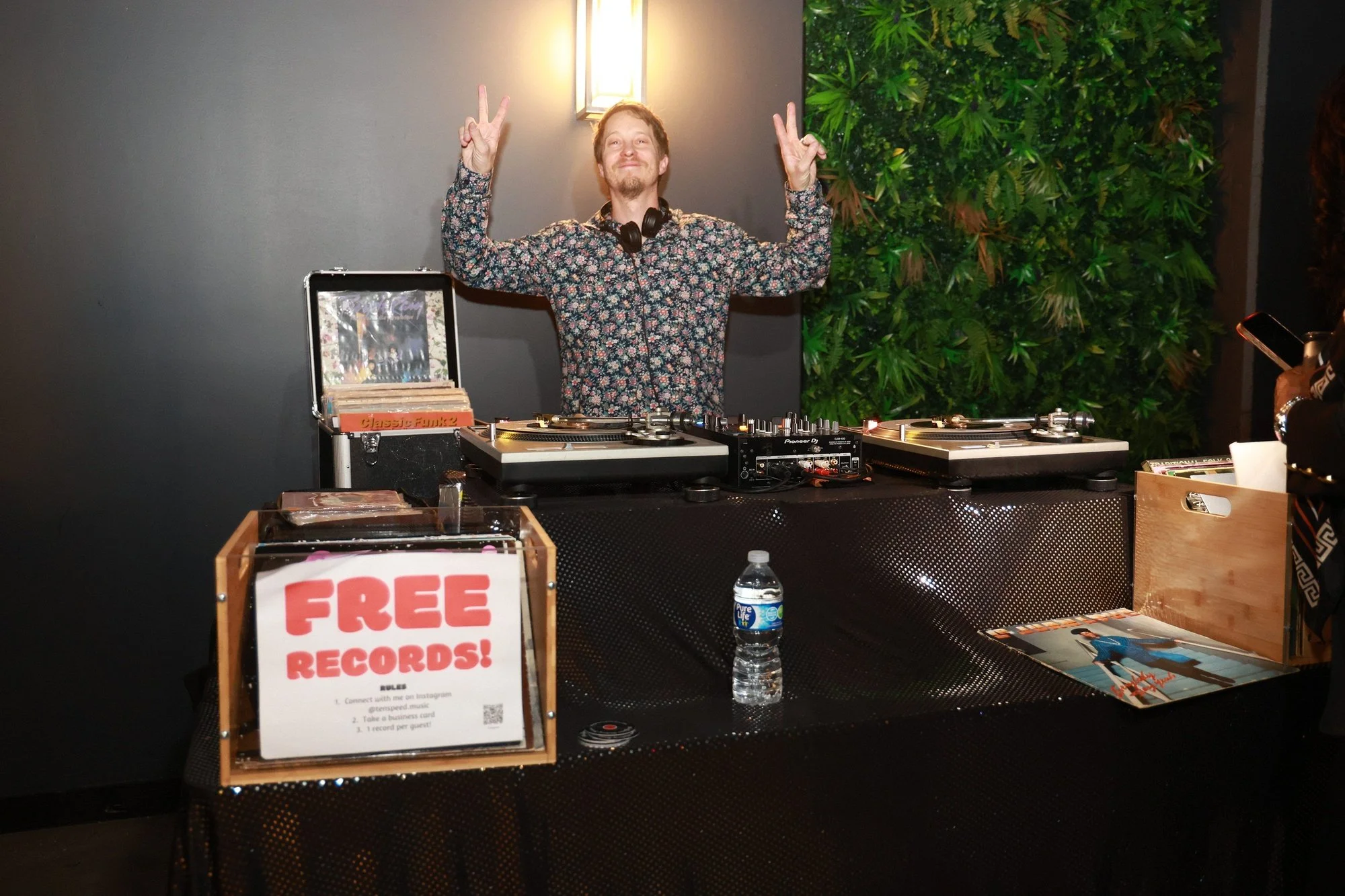 happyphotos 1209_std.jpg