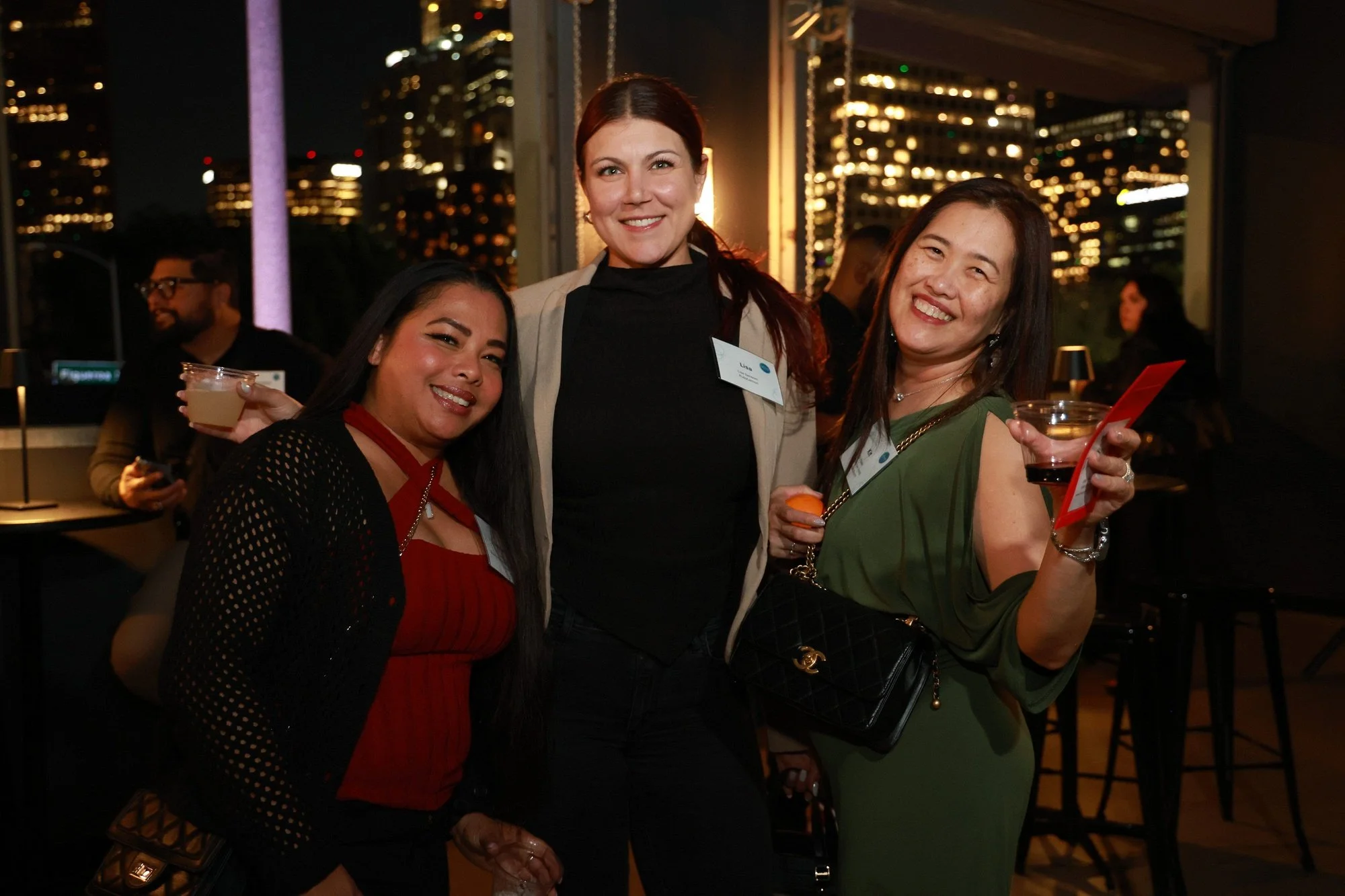 happyphotos 1213_std.jpg