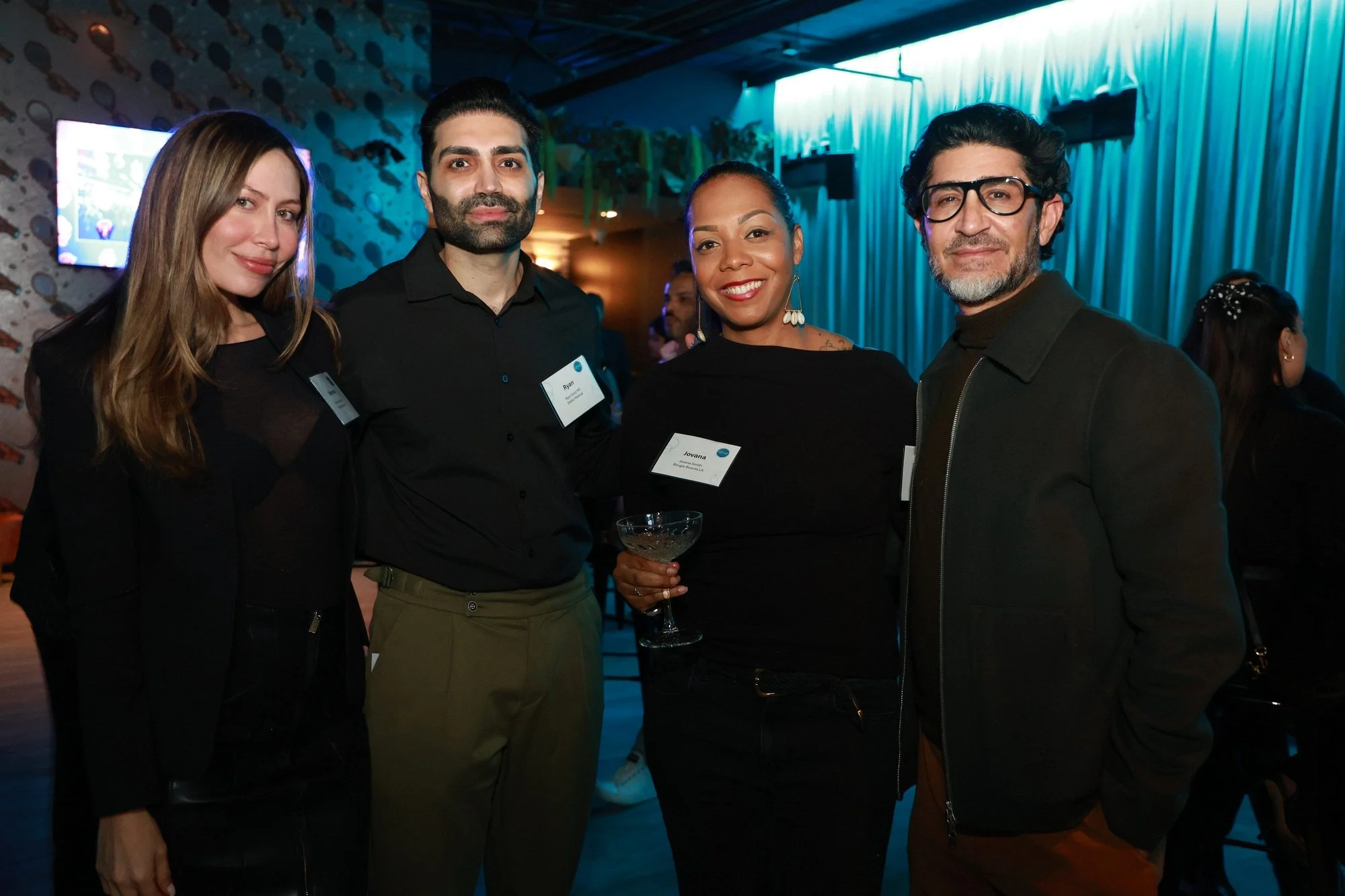 happyphotos 1228_std.jpg