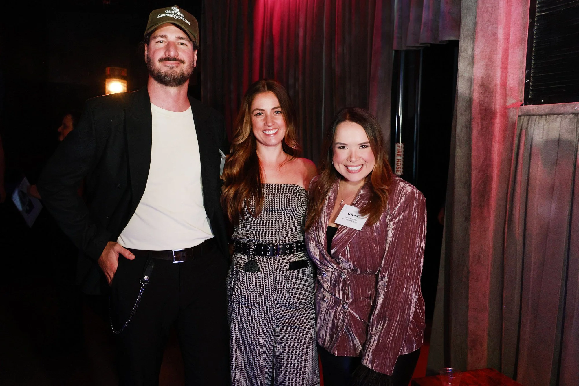 happyphotos 1235_std.jpg