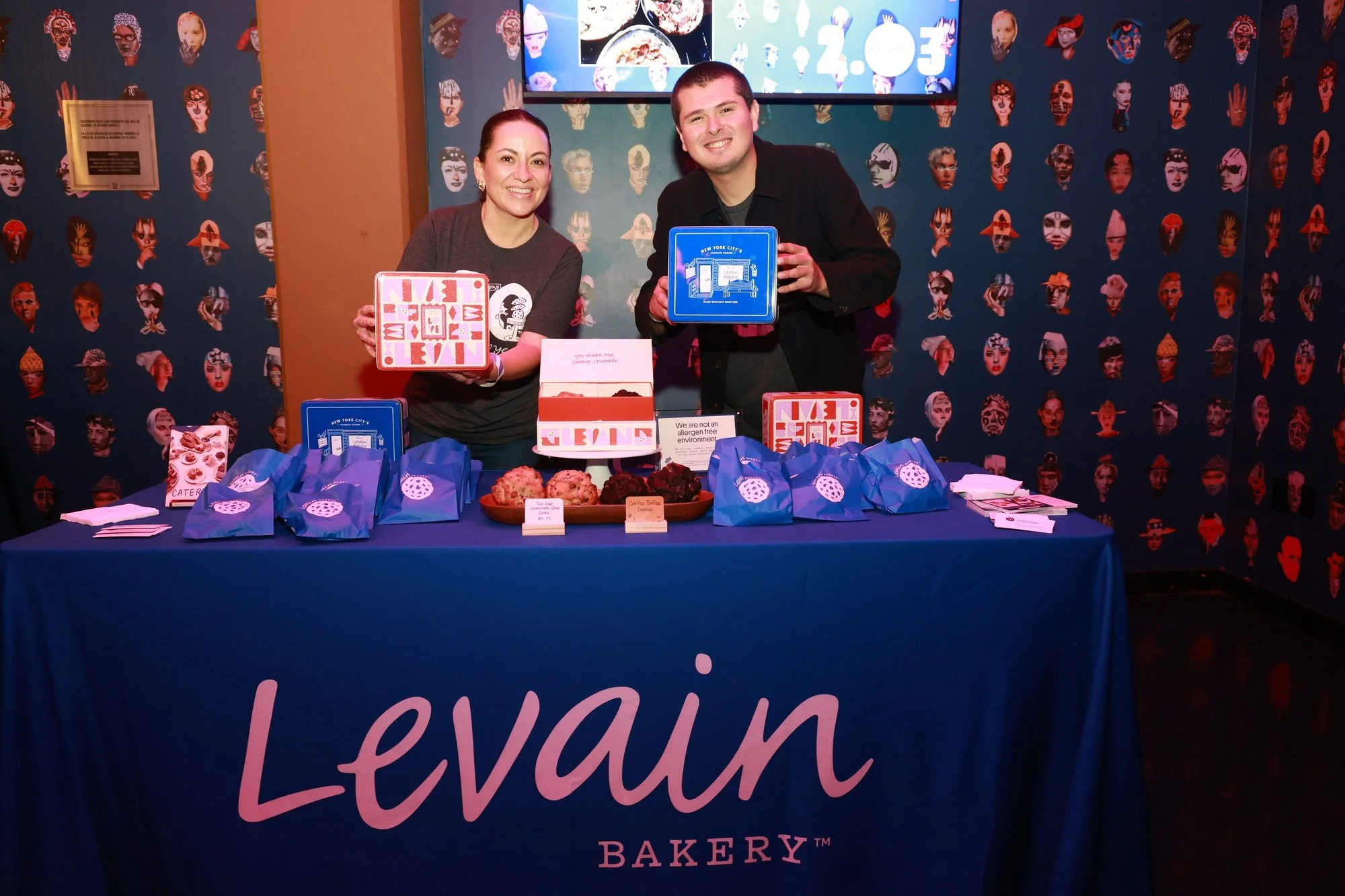 happyphotos 1245_std.jpg