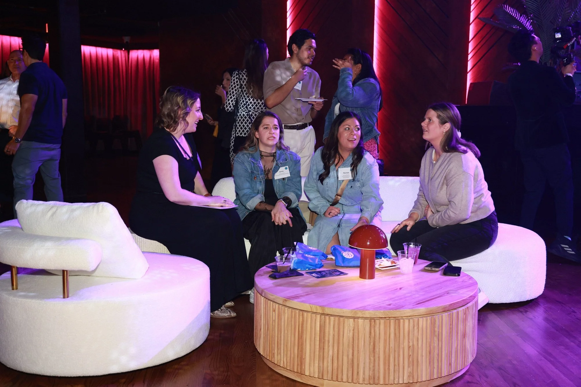 happyphotos 1259_std.jpg