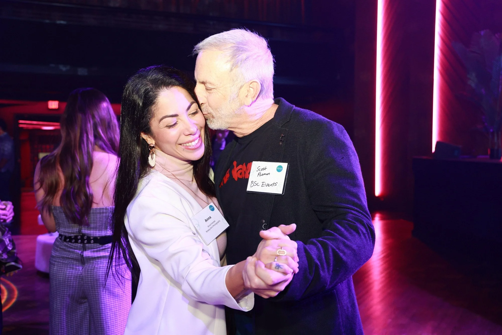 happyphotos 1292_std.jpg